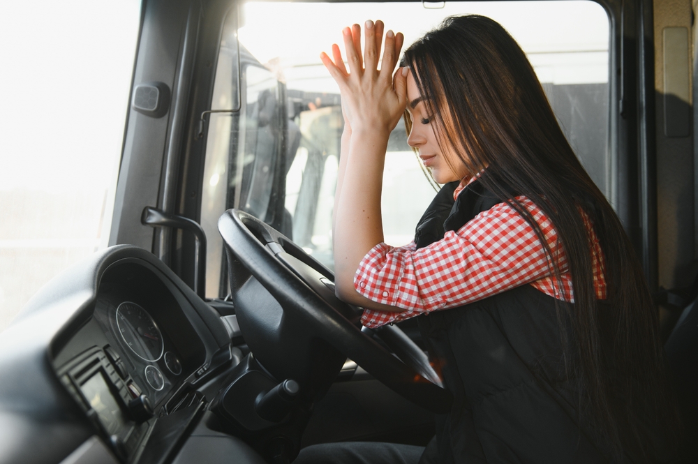 Kenali Tanda Tubuh Terserang Microsleep yang Sering Diabaikan Pengemudi