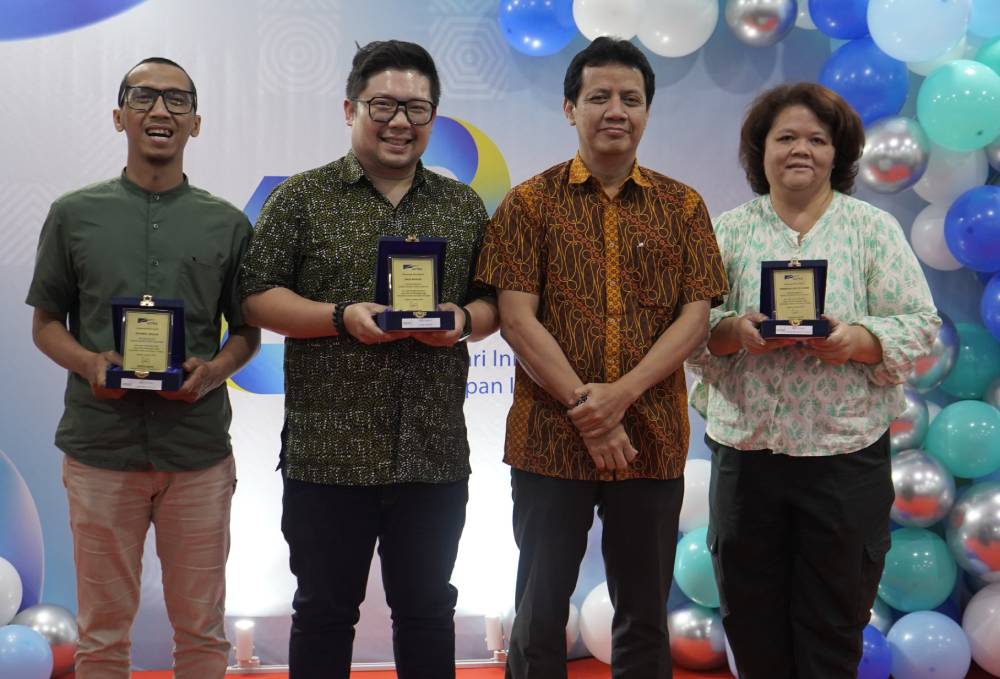 Penghargaan Karyawan Inspiratif Warnai HUT Astra ke 69 di Astra UD Trucks