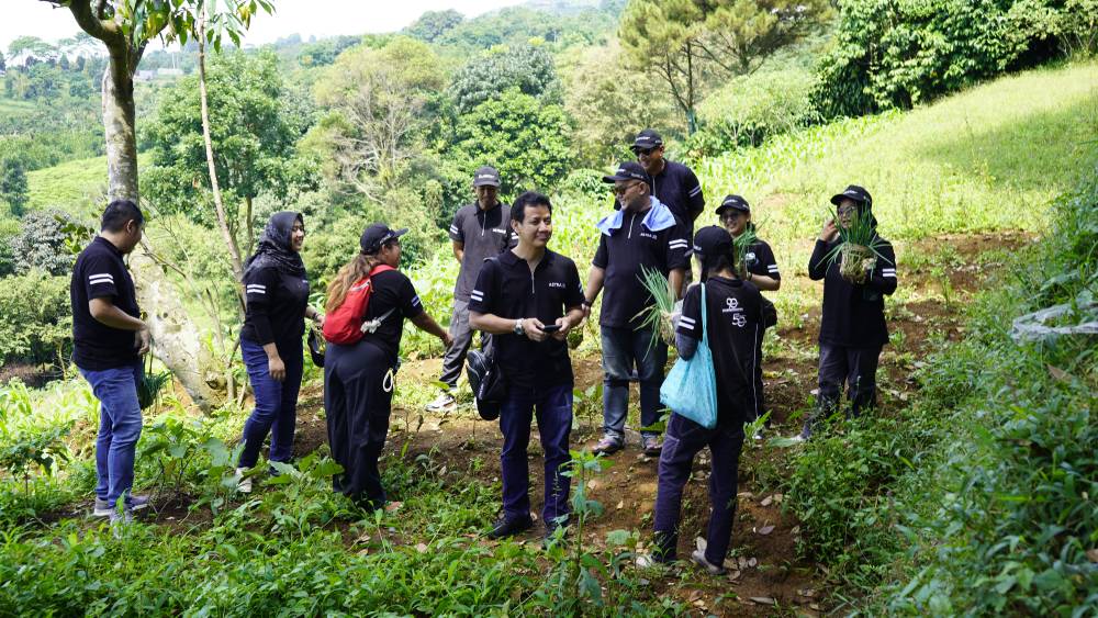 Media Visit Astra UD Trucks ke Desa Sejahtera Astra Boja Farm